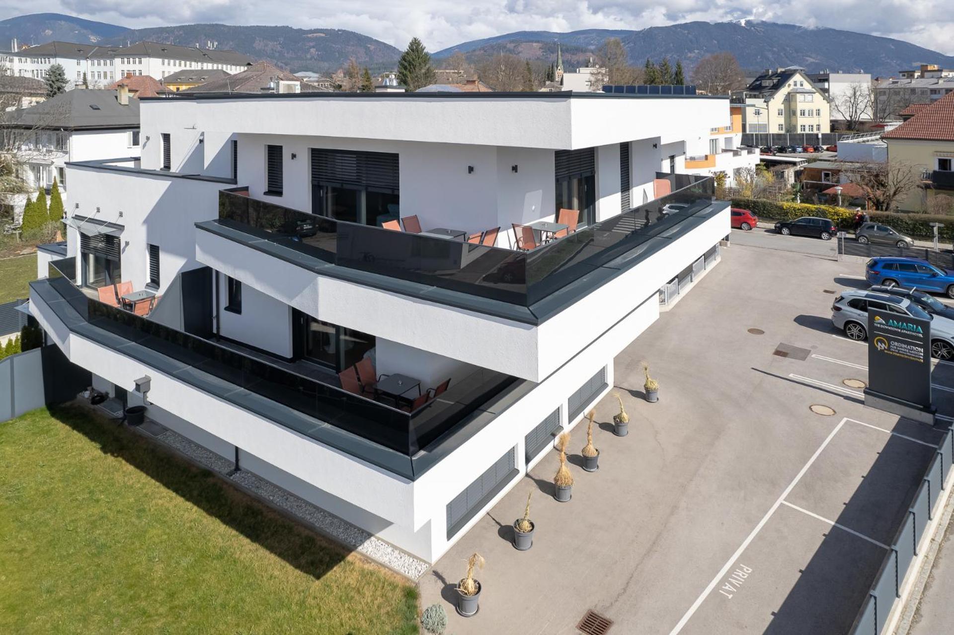 Amaria Downtown Aparthotel Villach Esterno foto